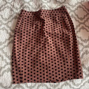 Skirt with polka dots